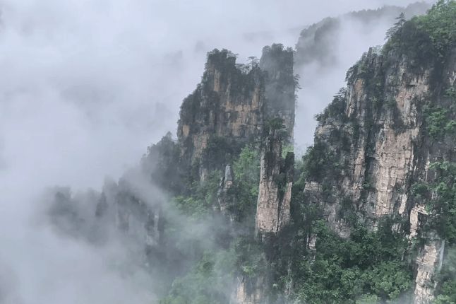 么安排高品质行程？张家界四日游优质路线球盟会入口登录去张家界旅游四天需要怎