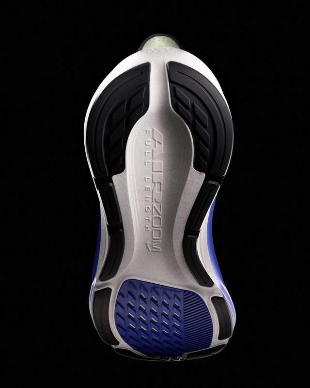 1982年诞生的它脚感再再再飞升(图1)